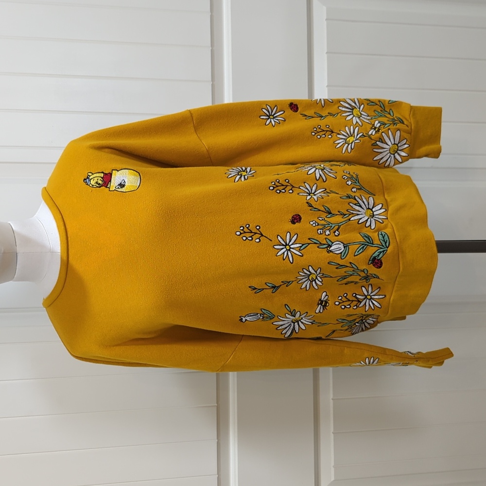 Winnie the Pooh Disney Orange Fleece Embroidered Daisy Ladybug Sweater